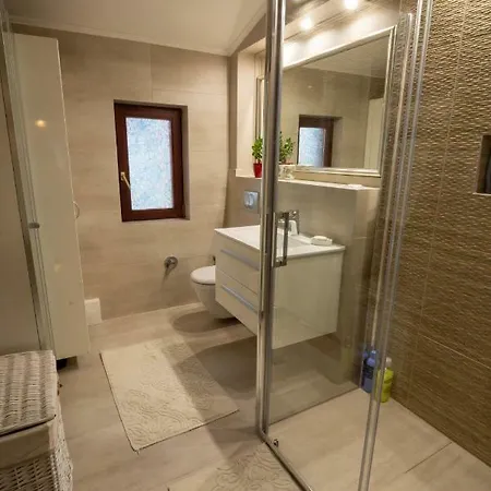 Beautiful House With The Best View Saraybosna